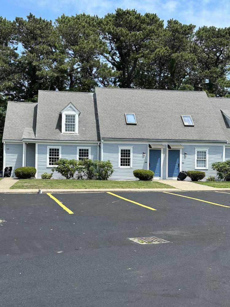 Harborside Suites
